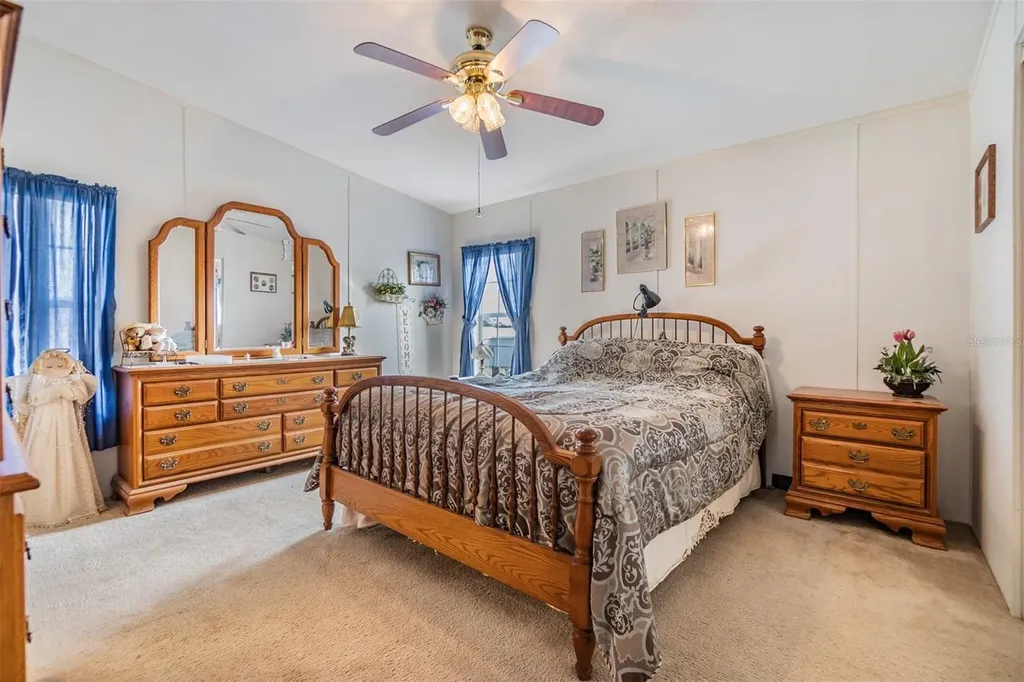 37340 Neukom Avenue Zephyrhills FL 33541