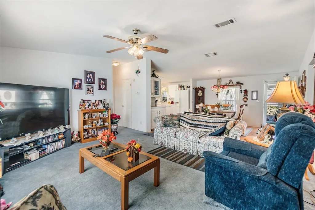 37340 Neukom Avenue Zephyrhills FL 33541