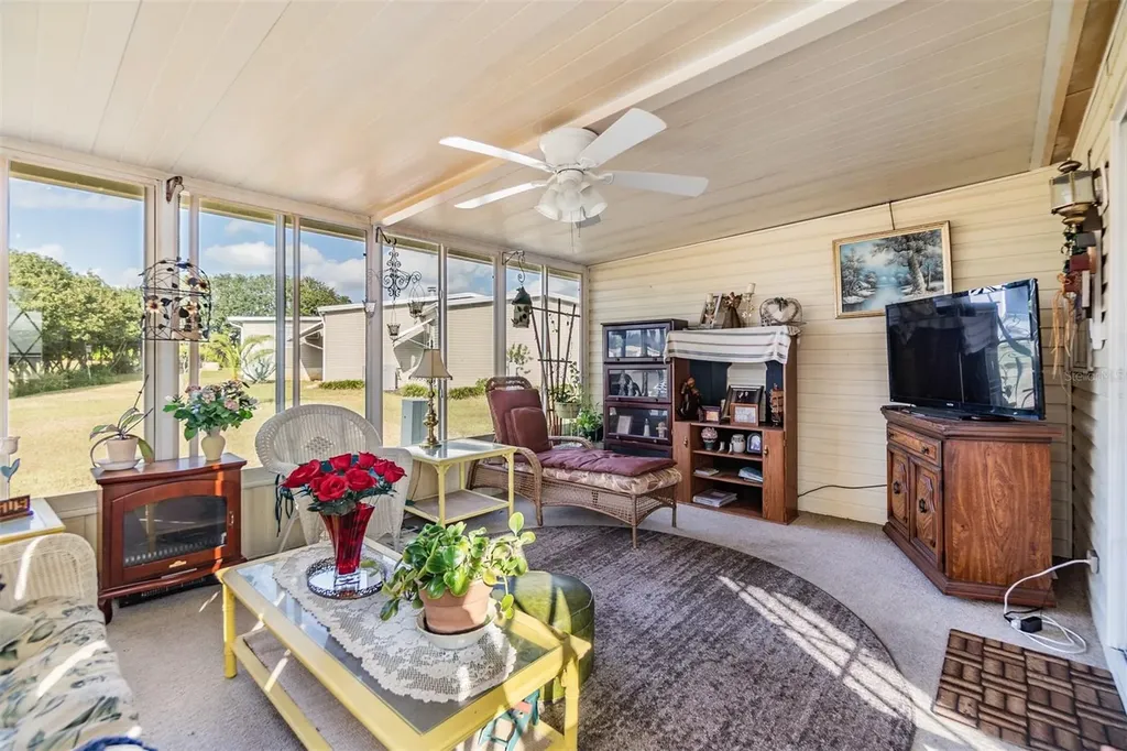 37340 Neukom Avenue Zephyrhills FL 33541