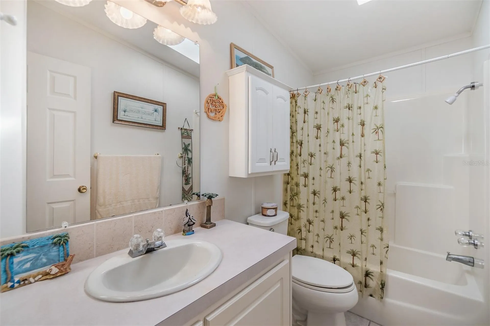 37340 Neukom Avenue Zephyrhills FL 33541