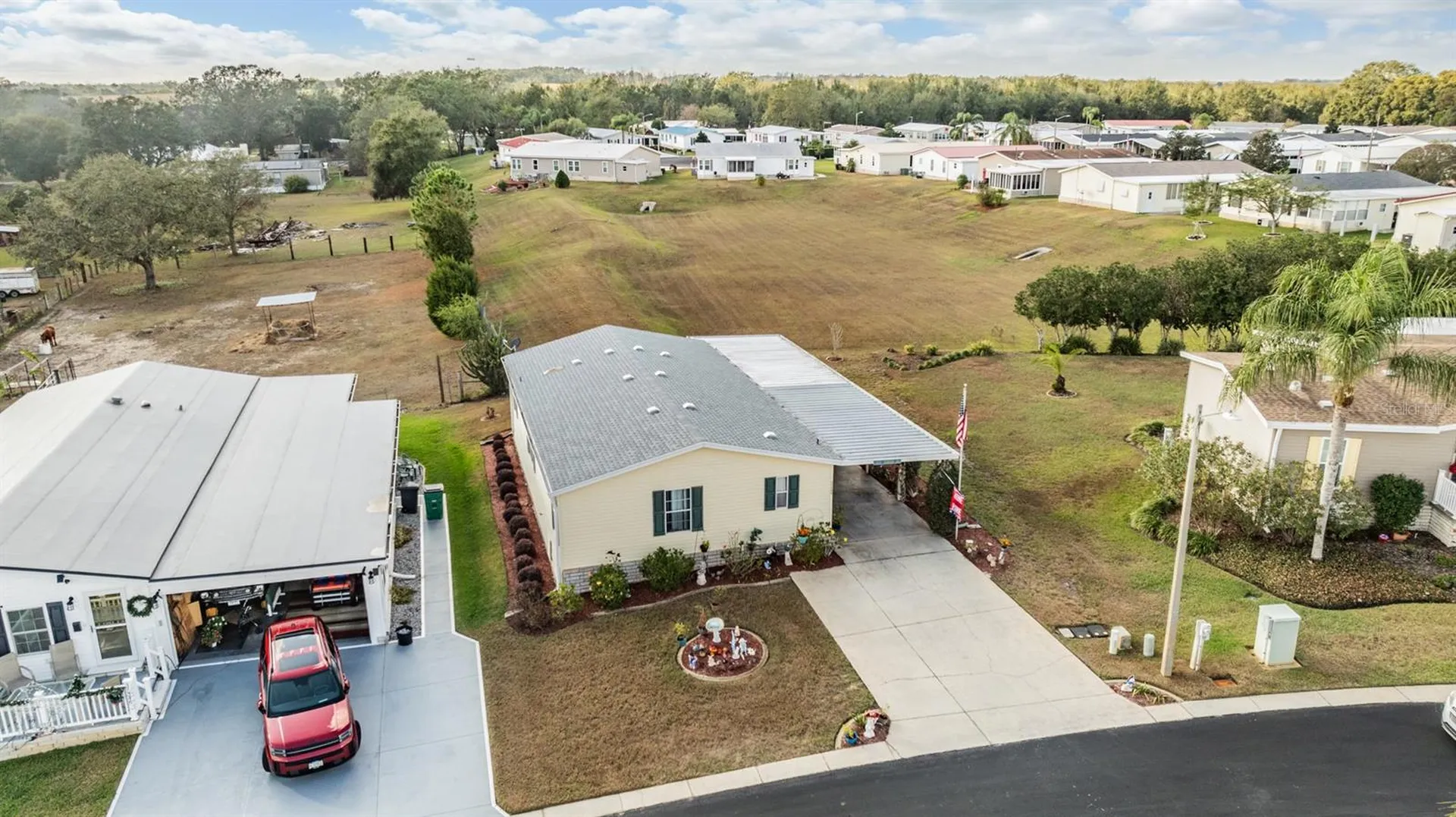 37340 Neukom Avenue Zephyrhills FL 33541