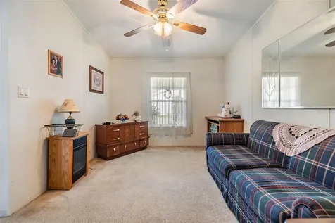 37340 Neukom Avenue Zephyrhills FL 33541
