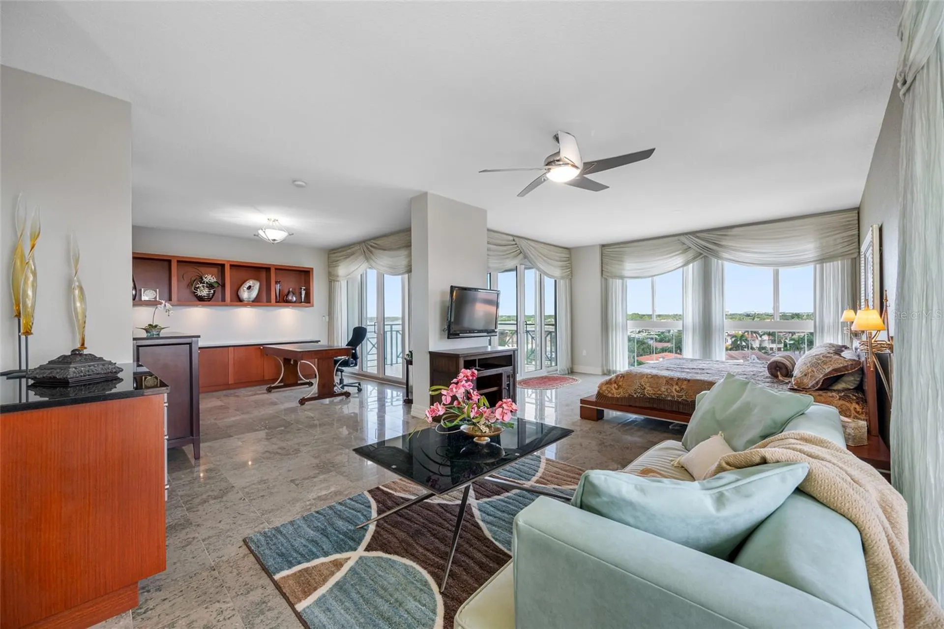 4717 Dolphin Cay Lane S St Petersburg FL 33711