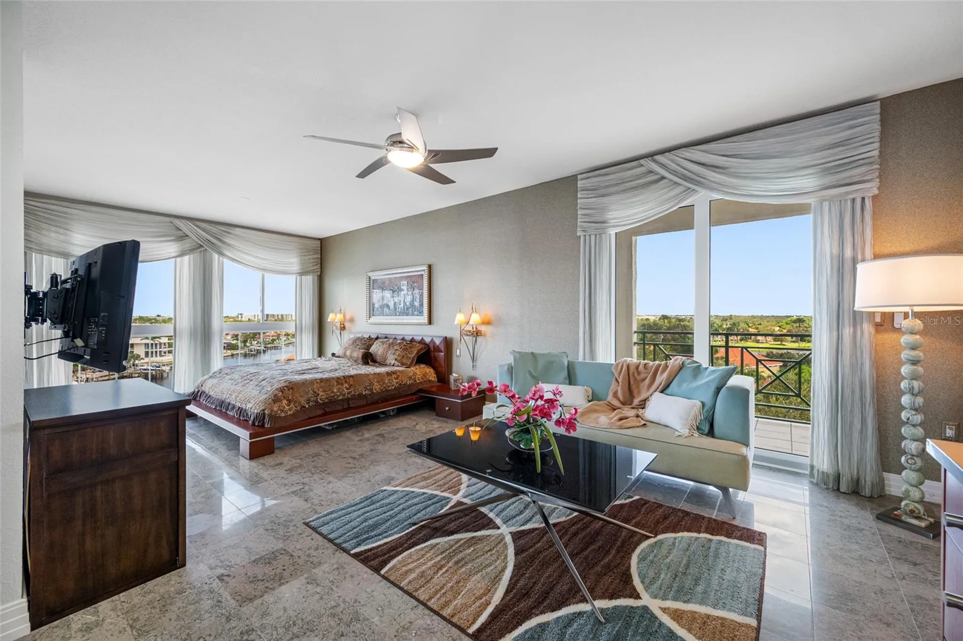4717 Dolphin Cay Lane S St Petersburg FL 33711