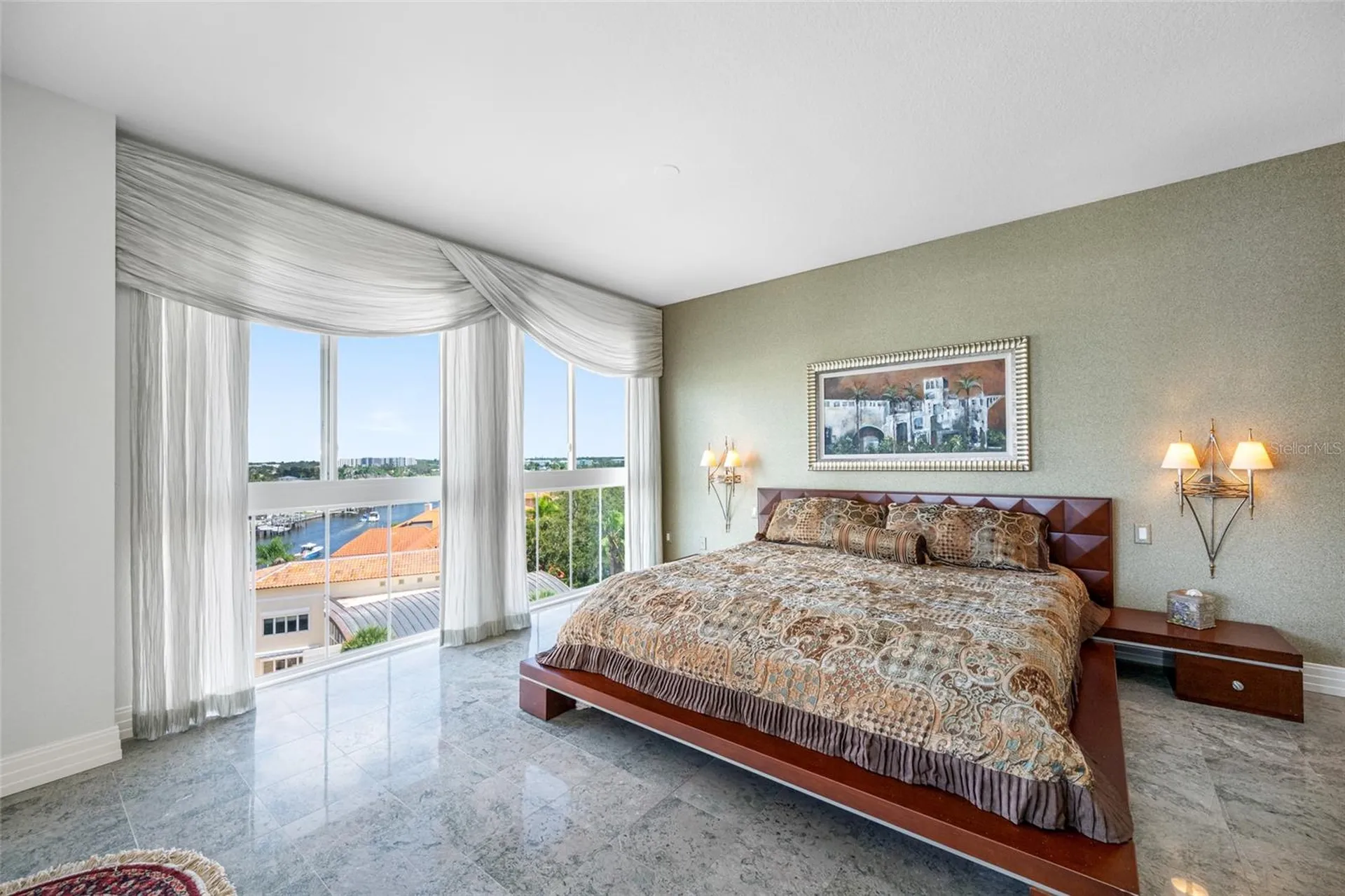 4717 Dolphin Cay Lane S St Petersburg FL 33711