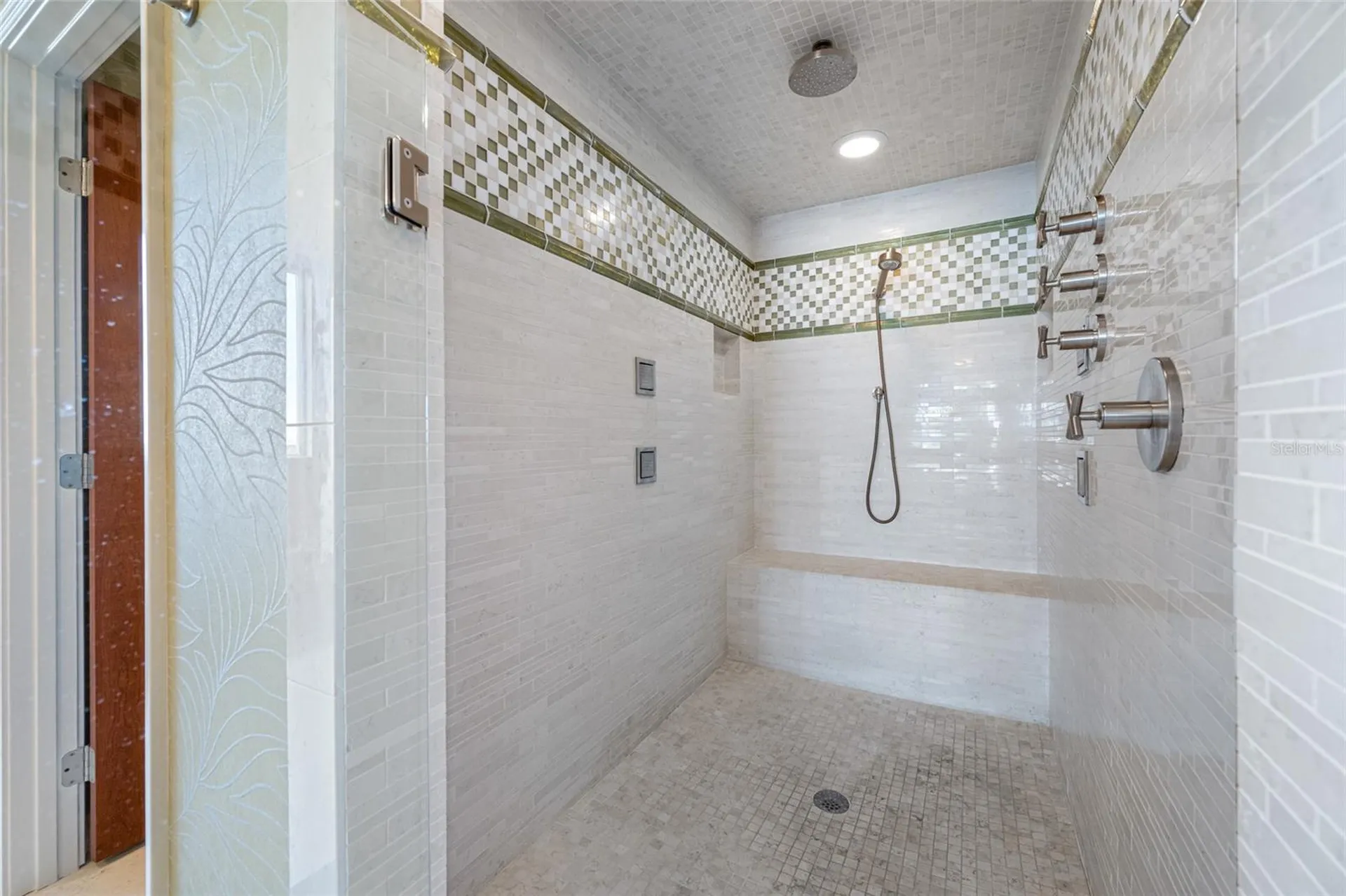 4717 Dolphin Cay Lane S St Petersburg FL 33711