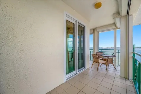 4717 Dolphin Cay Lane S St Petersburg FL 33711