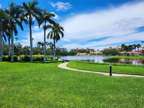 4717 Dolphin Cay Lane S St Petersburg FL 33711