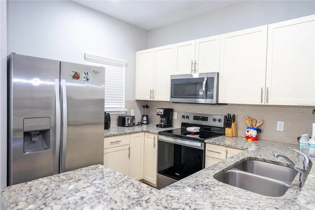 9008 Shine Drive Kissimmee FL 34747
