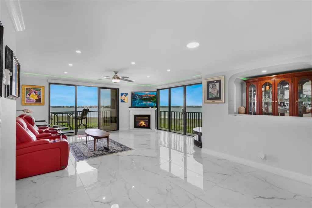 1501 Gulf Boulevard Clearwater Beach FL 33767