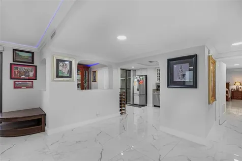 1501 Gulf Boulevard Clearwater Beach FL 33767