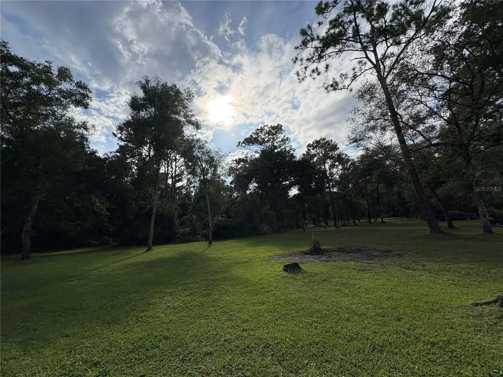 Lucilles Shady Lane Nobleton FL 34661