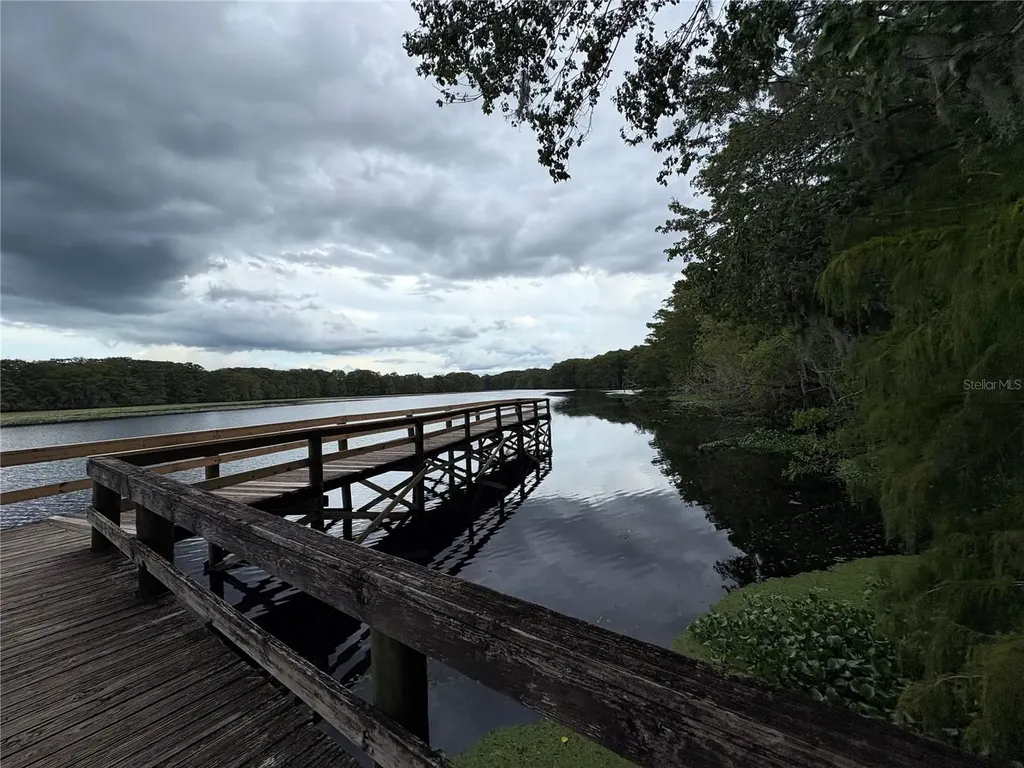 Lucilles Shady Lane Nobleton FL 34661