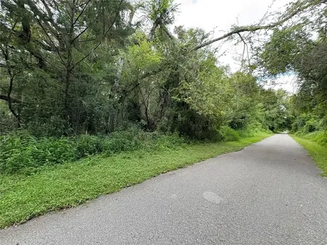 Lucilles Shady Lane Nobleton FL 34661