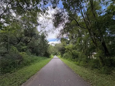 Lucilles Shady Lane Nobleton FL 34661