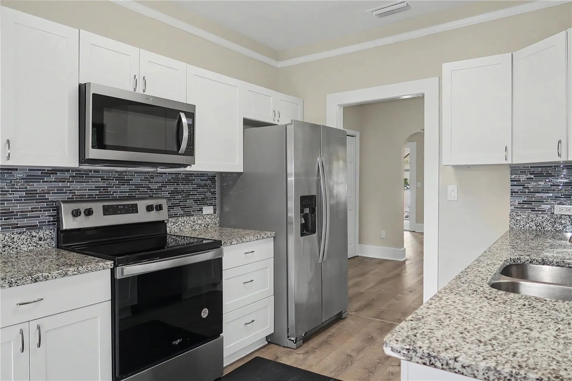 526 Kirkwood Terrace N St Petersburg FL 33701