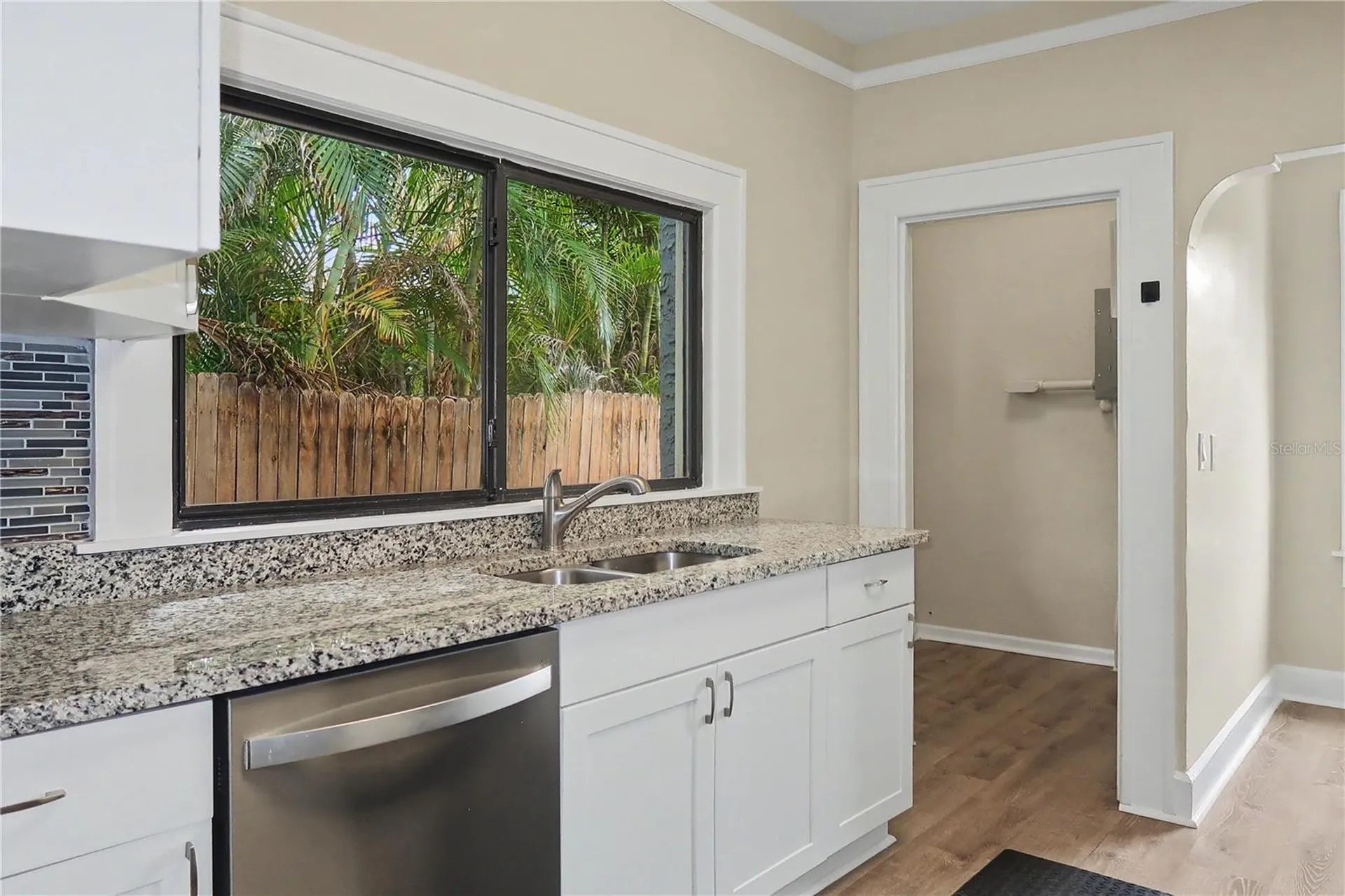 526 Kirkwood Terrace N St Petersburg FL 33701