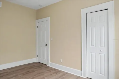 526 Kirkwood Terrace N St Petersburg FL 33701