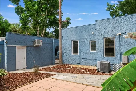 526 Kirkwood Terrace N St Petersburg FL 33701