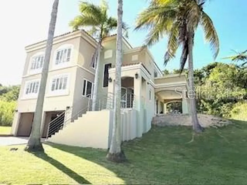 56 Harbour Lights Estates Extension Humacao PR 00791