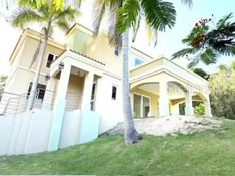 56 Harbour Lights Estates Extension Humacao PR 00791