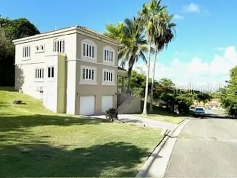56 Harbour Lights Estates Extension Humacao PR 00791