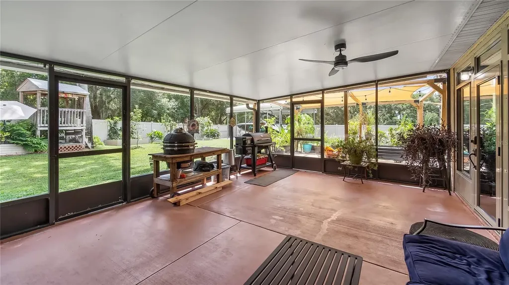 1101 Myrtle Lake View Drive Fruitland Park FL 34731