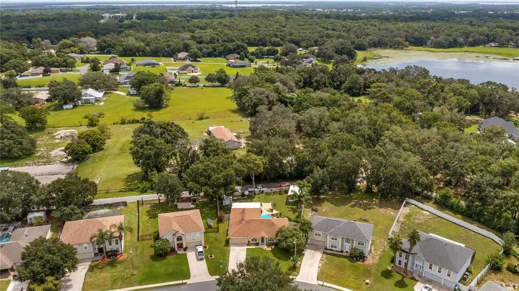 1101 Myrtle Lake View Drive Fruitland Park FL 34731