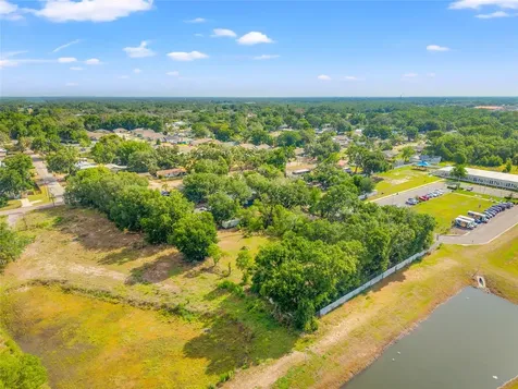 3611 W Reynolds Street Plant City FL 33563