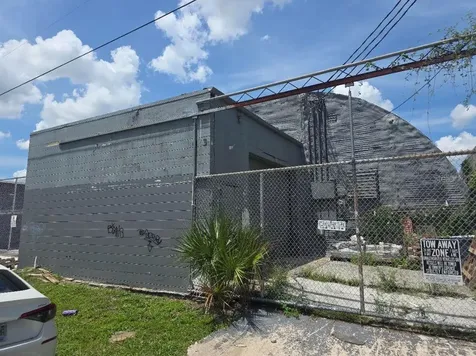 1001 W Pine Street Orlando FL 32805