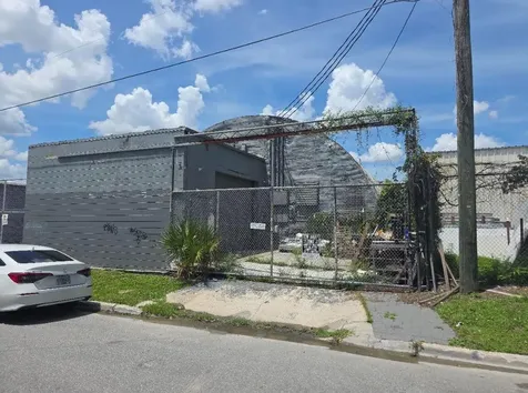 1001 W Pine Street Orlando FL 32805