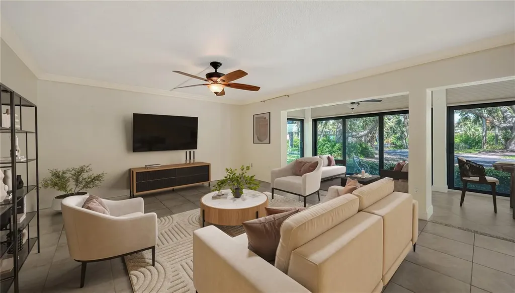 225 Hourglass Way Sarasota FL 34242