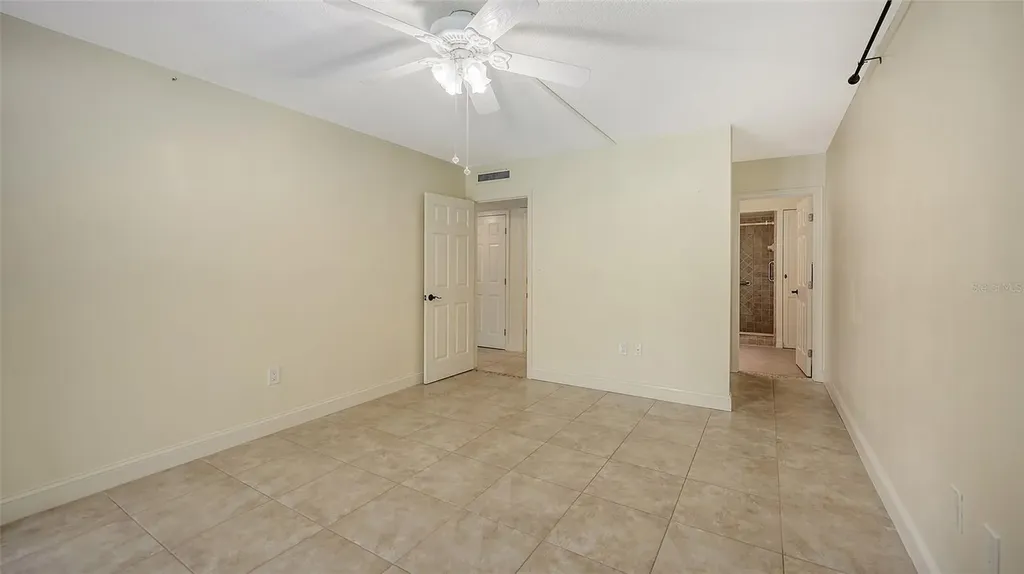 225 Hourglass Way Sarasota FL 34242