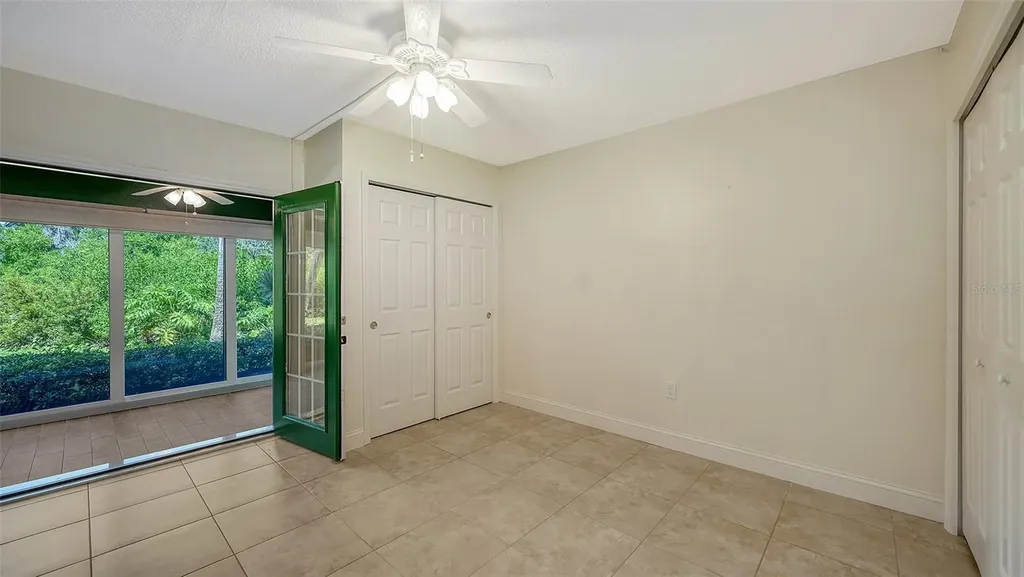 225 Hourglass Way Sarasota FL 34242