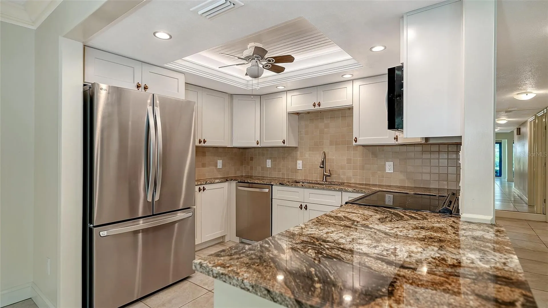 225 Hourglass Way Sarasota FL 34242