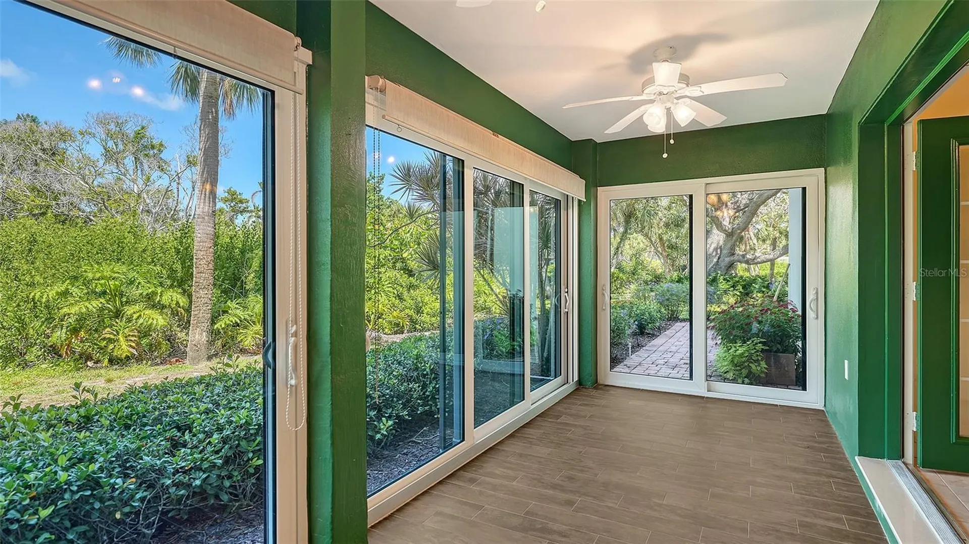 225 Hourglass Way Sarasota FL 34242
