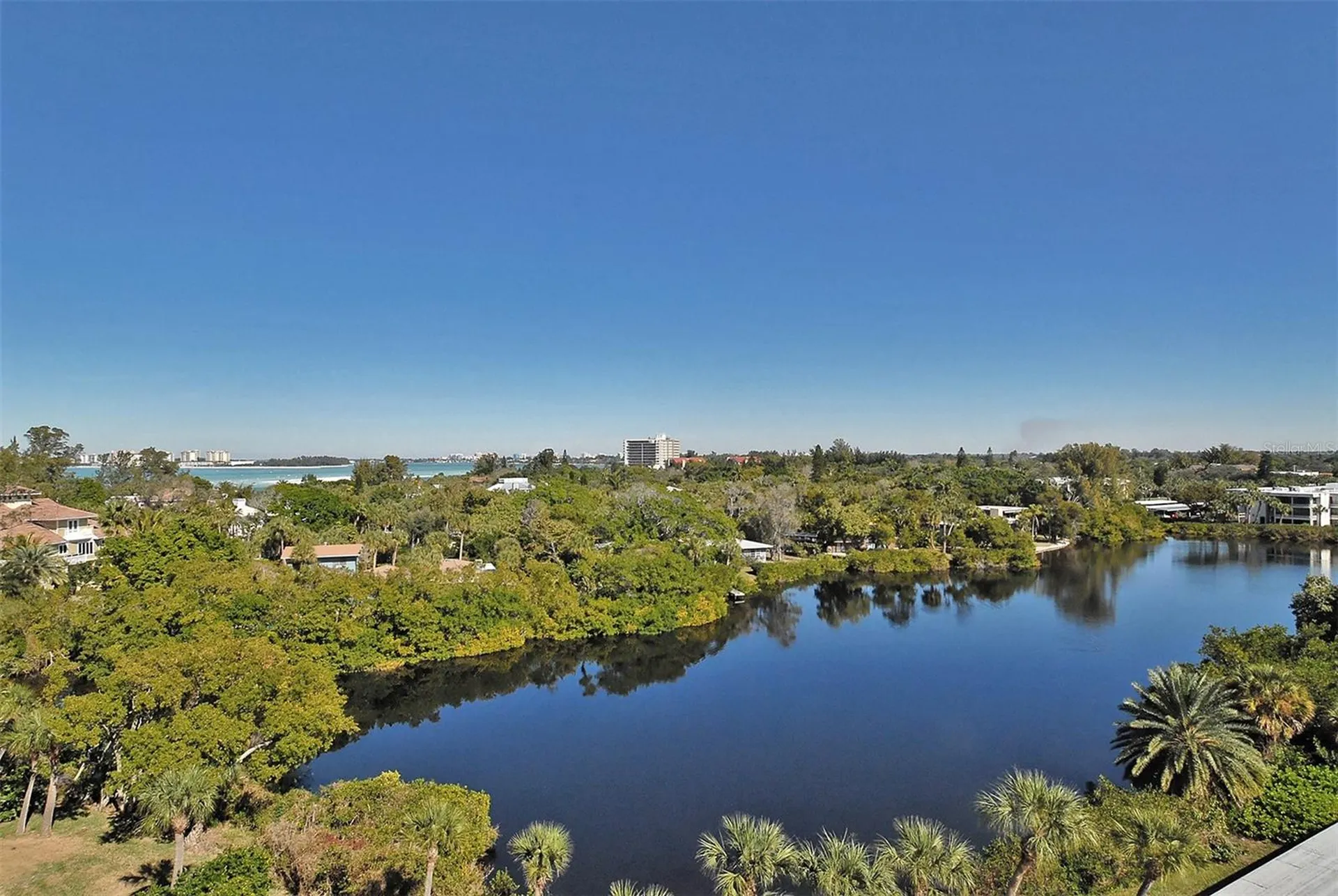 225 Hourglass Way Sarasota FL 34242