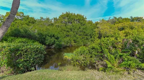 225 Hourglass Way Sarasota FL 34242