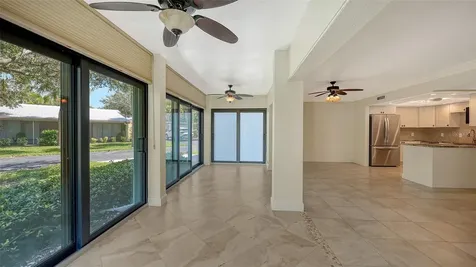 225 Hourglass Way Sarasota FL 34242