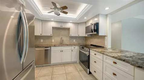 225 Hourglass Way Sarasota FL 34242