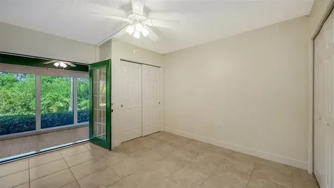 225 Hourglass Way Sarasota FL 34242