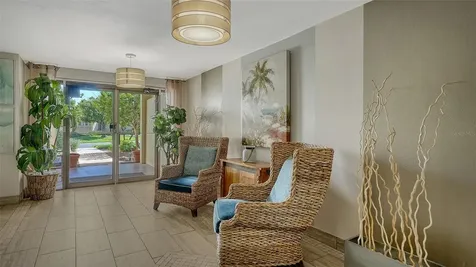 225 Hourglass Way Sarasota FL 34242