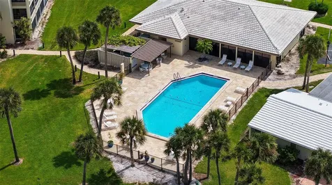 225 Hourglass Way Sarasota FL 34242