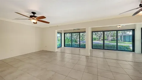 225 Hourglass Way Sarasota FL 34242