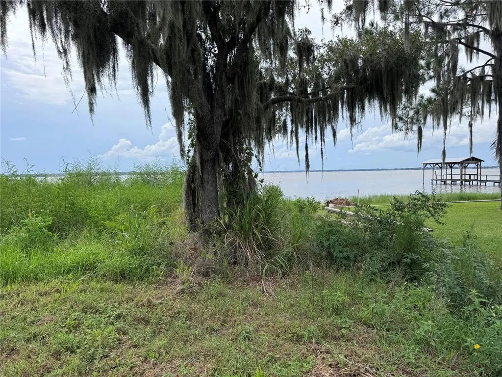 S Lake Reedy Boulevard Frostproof FL 33843