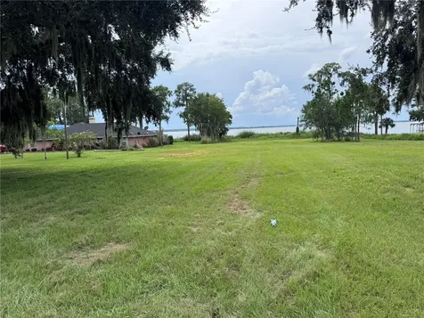 S Lake Reedy Boulevard Frostproof FL 33843
