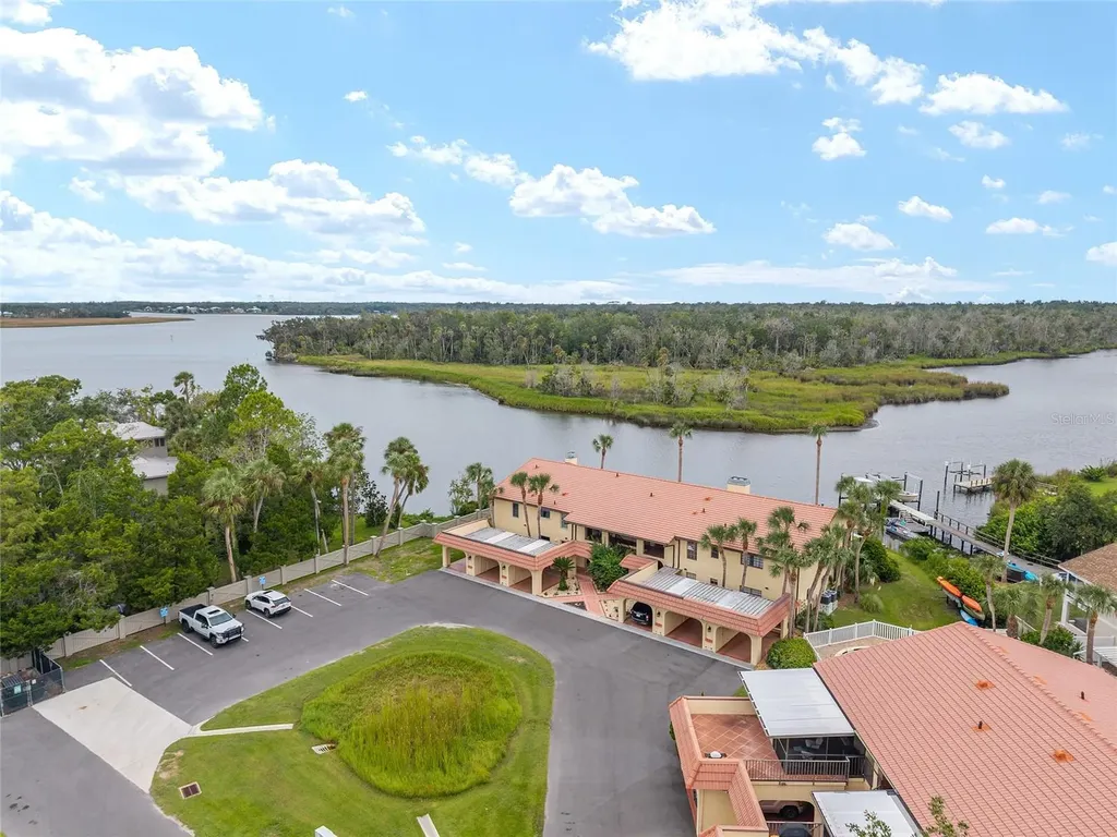 362 NW 14th Place Crystal River FL 34428