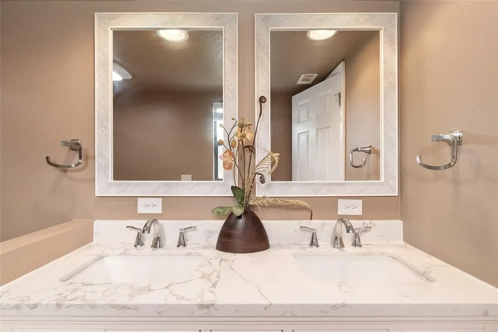 362 NW 14th Place Crystal River FL 34428