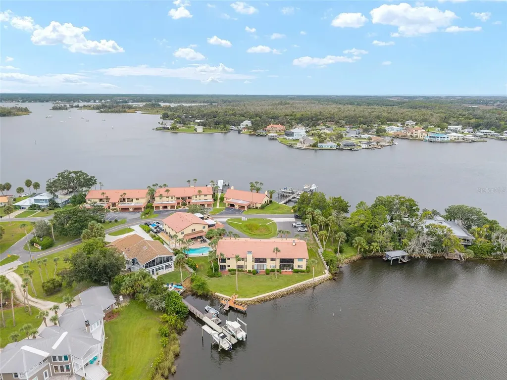 362 NW 14th Place Crystal River FL 34428
