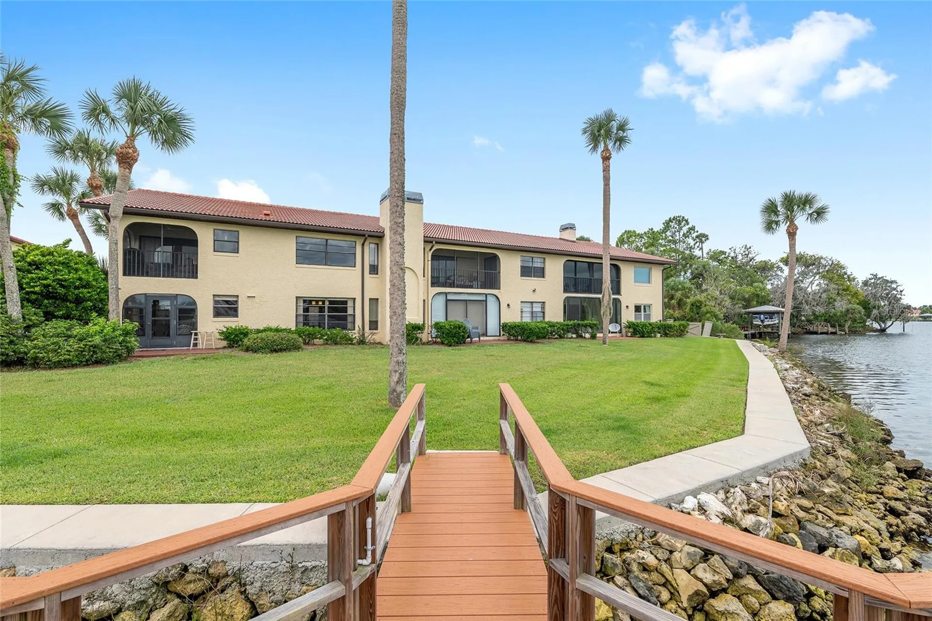 362 NW 14th Place Crystal River FL 34428